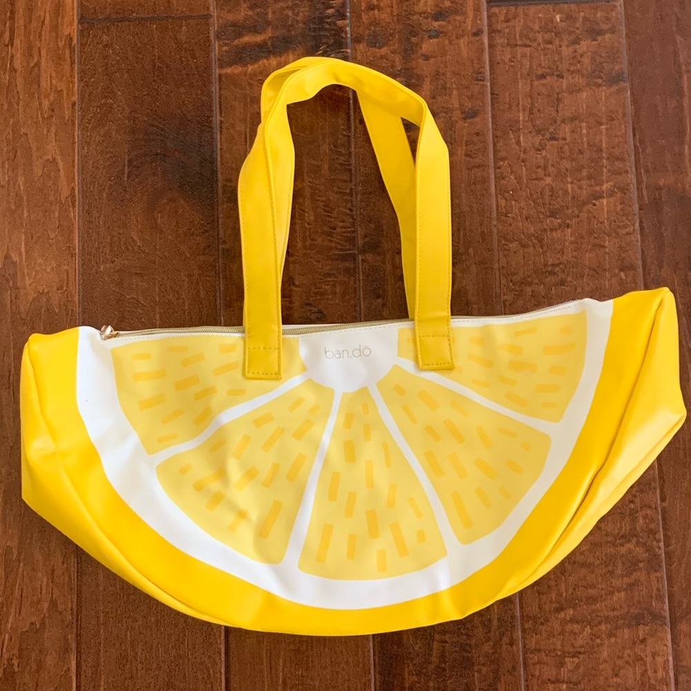 Insulated Lemon shoulder bag